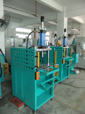 四柱兩板液壓機 結構特點、應用領域與10T型號詳解