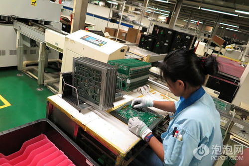 臺北電腦展探秘 Pop探訪技嘉主板工廠，揭秘計算機網絡工程的精密世界